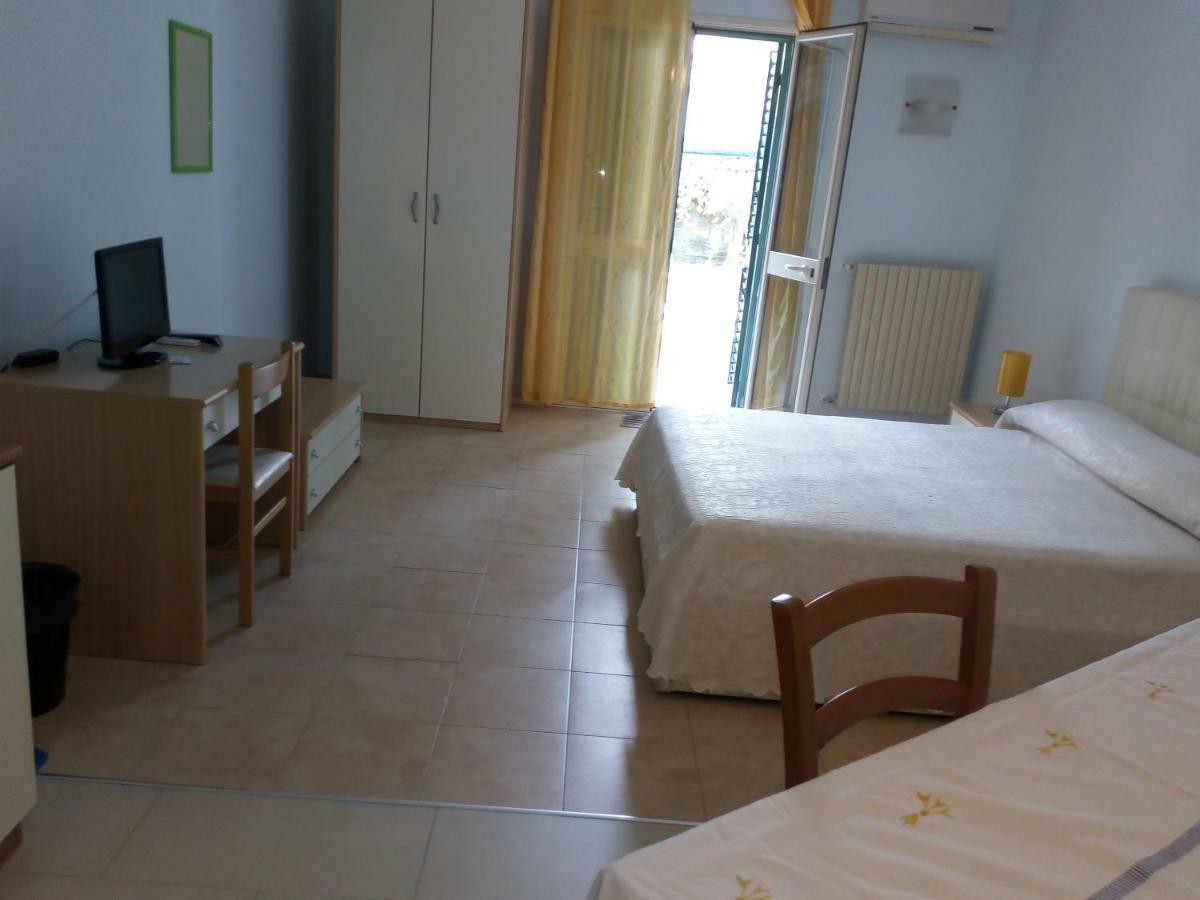 B&B Delia Trecastagni Extérieur photo
